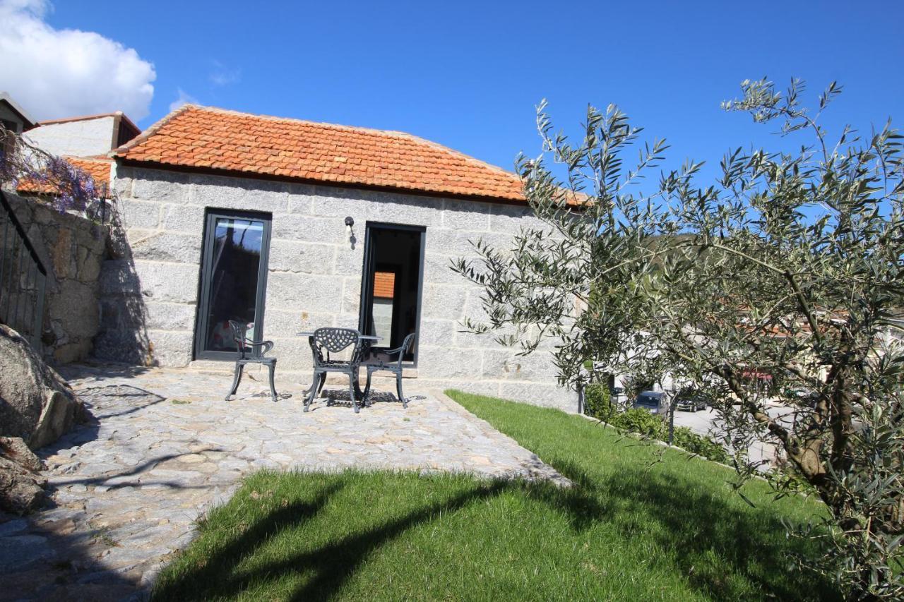 Casas Do Campo Da Moita Villa Baiao Exterior photo
