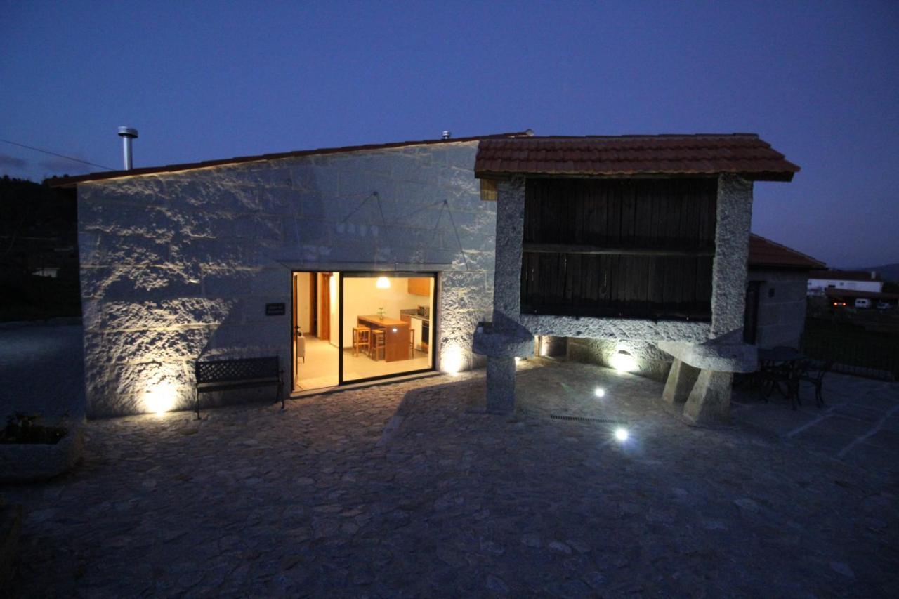 Casas Do Campo Da Moita Villa Baiao Exterior photo